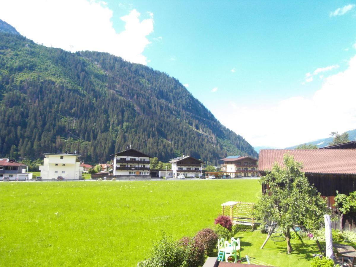 Apart Landhaus Heim Майрхофен Экстерьер фото