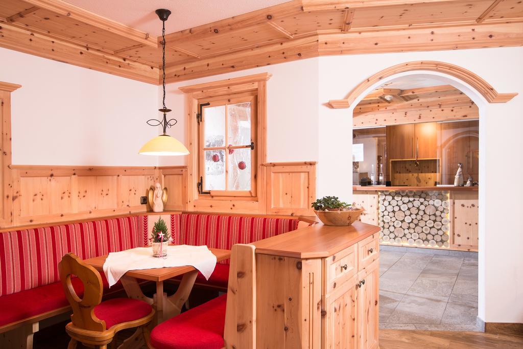 Apart Landhaus Heim Майрхофен Экстерьер фото
