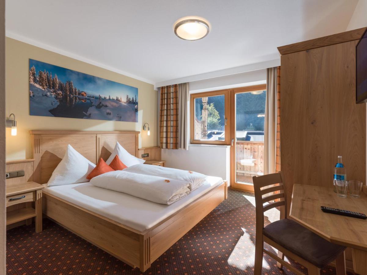Apart Landhaus Heim Майрхофен Экстерьер фото