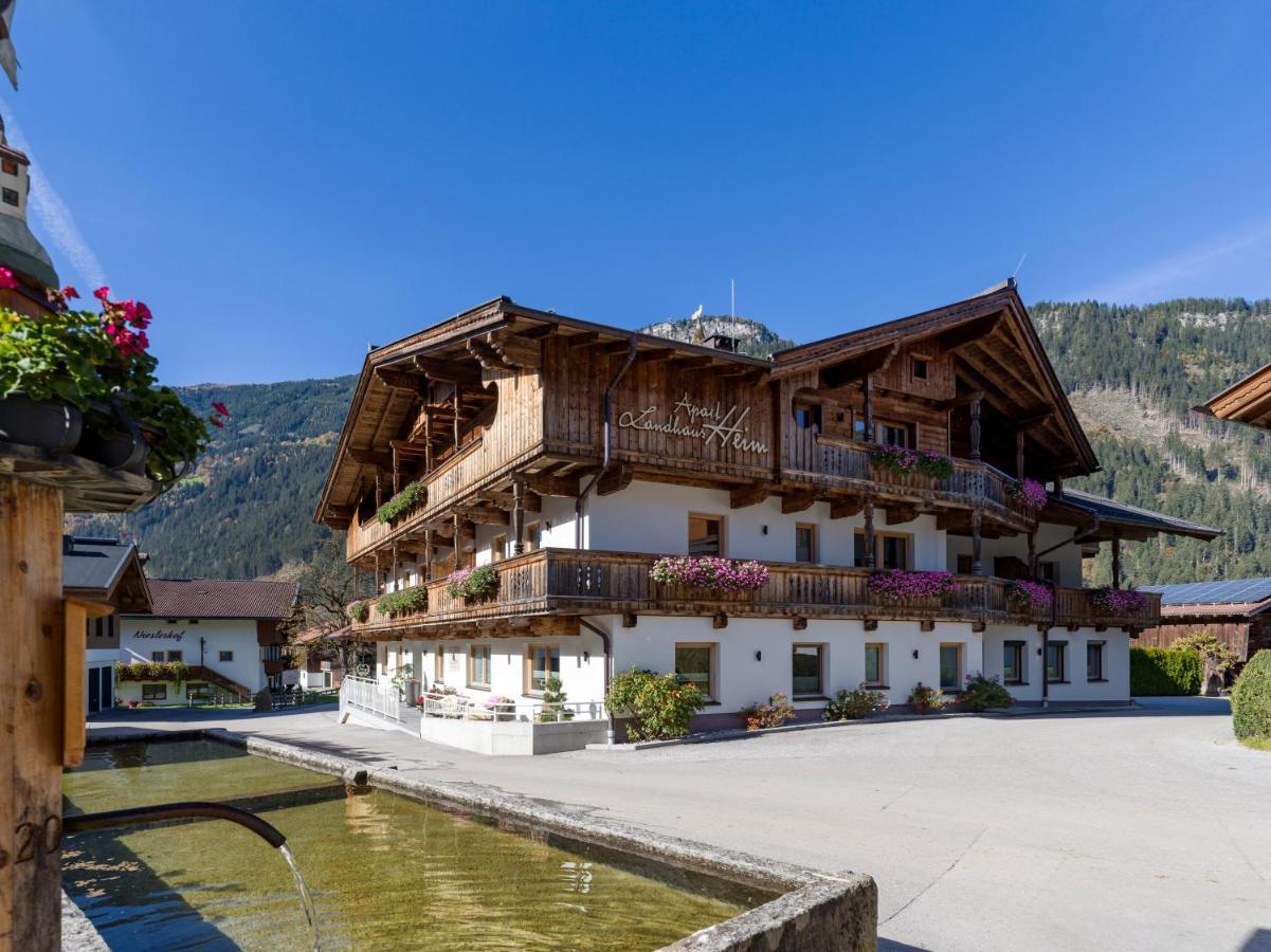 Apart Landhaus Heim Майрхофен Экстерьер фото